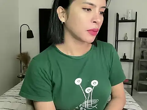 your bianca69 online show from October 27, 12:26 am