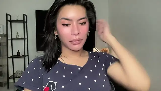 your bianca69 online show from March 24, 1:54 am