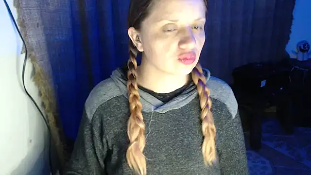 kattydirtylol online show from September 25, 10:41 am