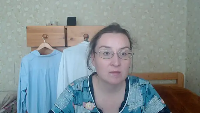 Smart Rose online show from October 31, 10:38 am