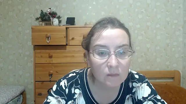 Smart Rose online show from February 3, 11:21 pm