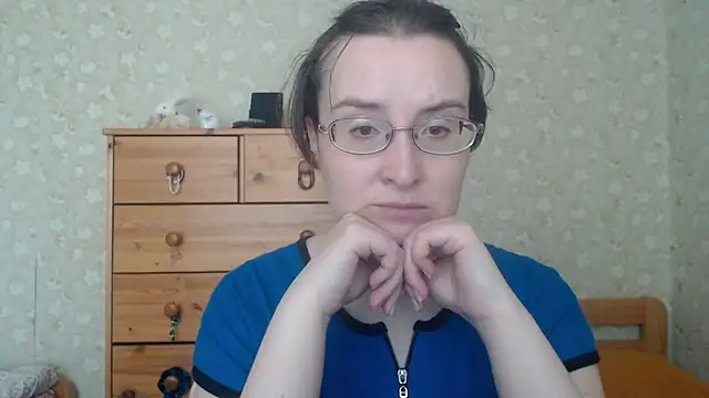 Snapshot of Smart_Rose chatting on April 11, 1:04 pm Smart Rose online show from April 11, 1:04 pm