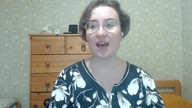 Snapshot of Smart_Rose chatting on April 14, 3:51 pm Smart Rose online show from April 14, 3:51 pm