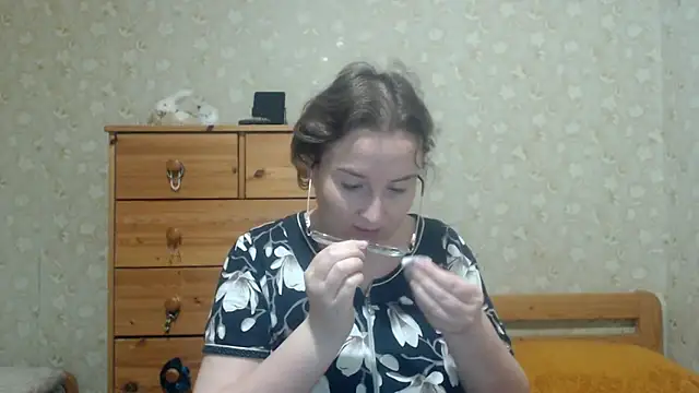 Snapshot of Smart_Rose chatting on April 17, 4:43 pm Smart Rose online show from April 17, 4:43 pm