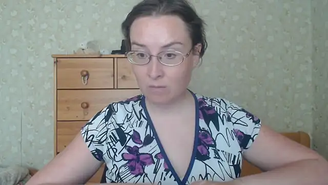 Snapshot of Smart_Rose chatting on May 12, 2:14 pm Smart Rose online show from May 12, 2:14 pm