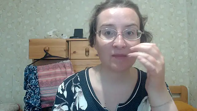 Snapshot of Smart_Rose chatting on May 14, 4:58 pm Smart Rose online show from May 14, 4:58 pm