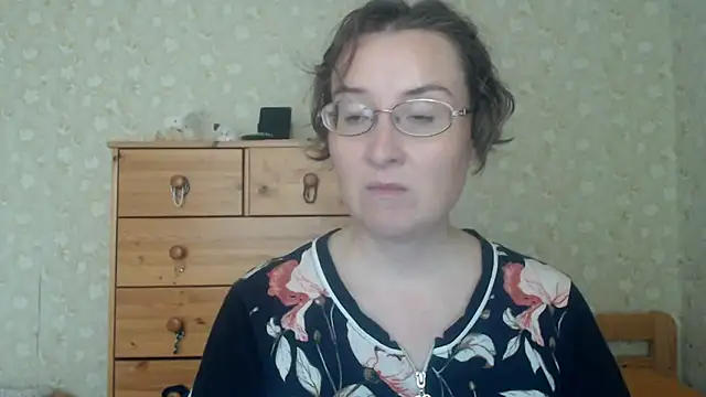 Snapshot of Smart_Rose chatting on May 24, 3:28 pm Smart Rose online show from May 24, 3:28 pm