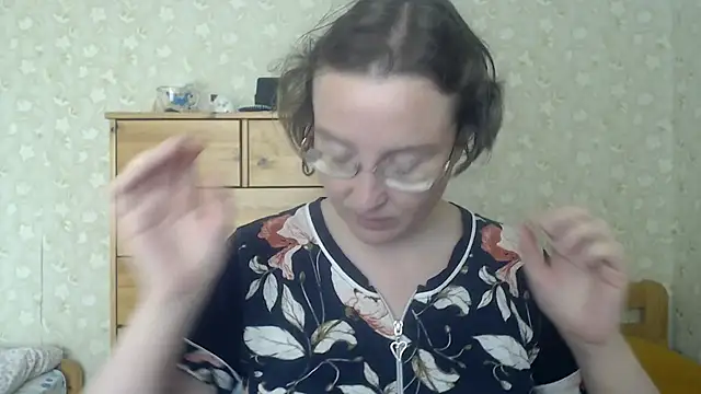 Snapshot of Smart_Rose chatting on May 25, 3:34 am Smart Rose online show from May 25, 3:34 am