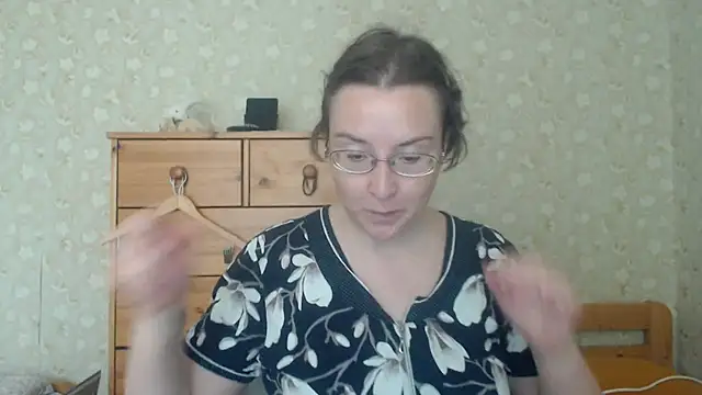 Snapshot of Smart_Rose chatting on May 31, 2:57 pm Smart Rose online show from May 31, 2:57 pm