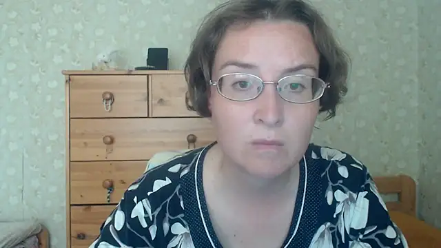 Snapshot of Smart_Rose chatting on June 17, 1:56 pm Smart Rose online show from June 17, 1:56 pm