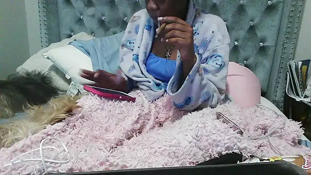 Snapshot of Beautifulkash chatting on November 29, 1:25 pm Beautifulkash online show from November 29, 1:25 pm