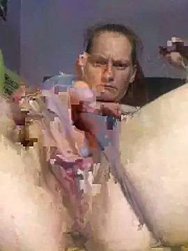 Snapshot of bam420bam chatting on April 1, 1:41 pm bam420bam online show from April 1, 1:41 pm