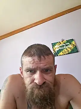 Snapshot of bam420bam chatting on April 19, 7:05 pm bam420bam online show from April 19, 7:05 pm
