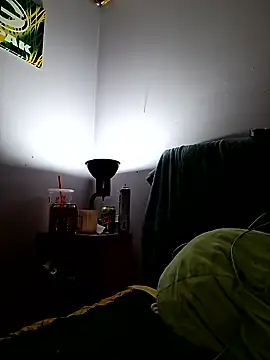 Snapshot of bam420bam chatting on June 11, 8:34 am bam420bam online show from June 11, 8:34 am