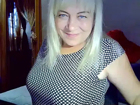 AgoniA7 online show from September 12, 4:01 am