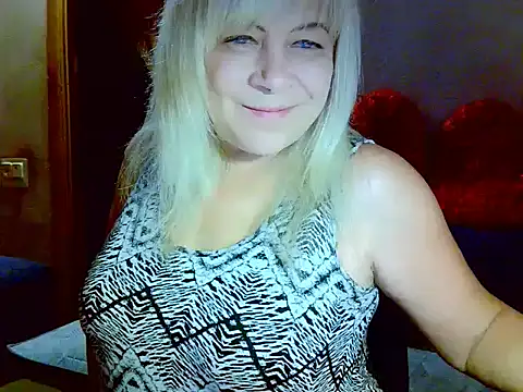 AgoniA7 online show from October 27, 3:54 am