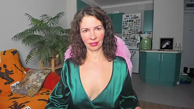 ChristinaGlory online show from March 19, 4:13 pm