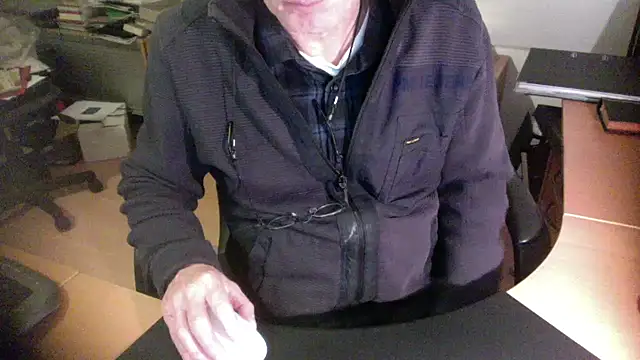 outlaw200 online show from December 23, 6:48 pm