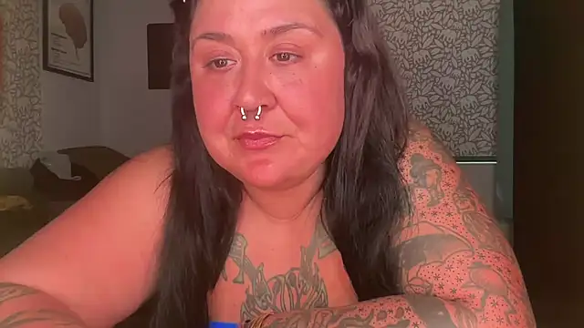 Snapshot of Sad1st1kSadie chatting on February 15, 8:49 pm Sad1st1kSadie online show from February 15, 8:49 pm