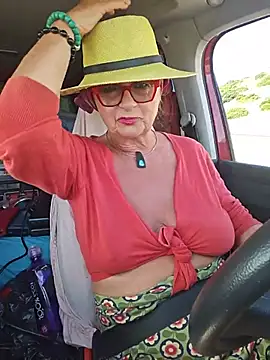 MucMilf59 online show from July 9, 9:02 am
