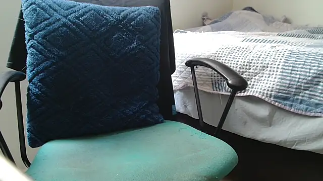 pudding24 online show from March 1, 1:57 pm