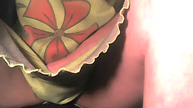 Snapshot of nastena70 chatting on November 12, 2:01 am nastena70 online show from November 12, 2:01 am