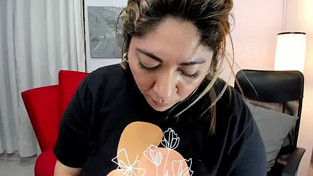 kendra fire online show from May 16, 1:13 am