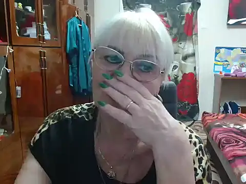 Snapshot of JenaCheim chatting on December 28, 7:54 pm JenaCheim online show from December 28, 7:54 pm