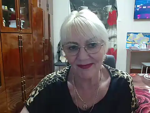 Snapshot of JenaCheim chatting on February 21, 8:49 pm JenaCheim online show from February 21, 8:49 pm