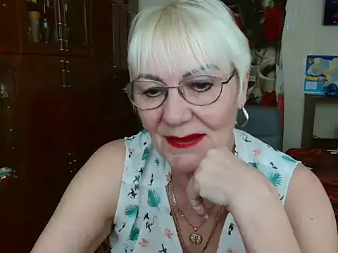 Snapshot of JenaCheim chatting on March 11, 6:10 am JenaCheim online show from March 11, 6:10 am