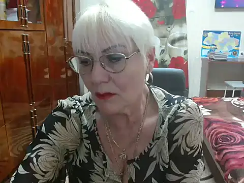 Snapshot of JenaCheim chatting on March 13, 8:22 pm JenaCheim online show from March 13, 8:22 pm