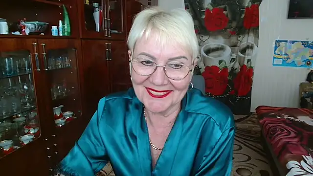 JenaCheim online show from April 7, 7:31 am