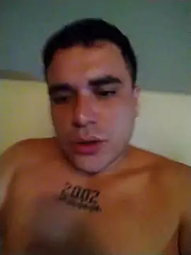 E f online show from January 9, 12:41 pm