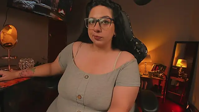 coraline latin online show from February 22, 12:27 am