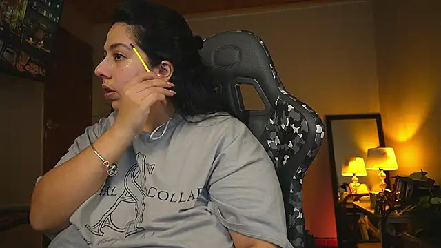 coraline latin online show from March 18, 9:53 pm