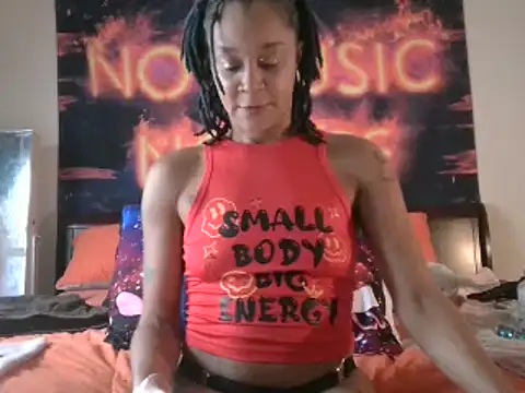 EnticingAaliyah online show from January 28, 8:04 pm