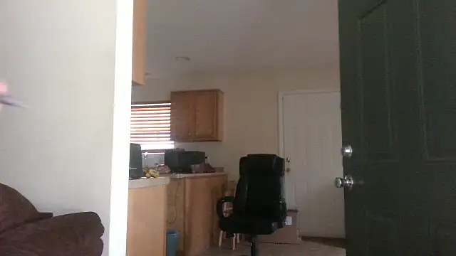 Snapshot of EnticingAaliyah chatting on October 7, 4:26 pm EnticingAaliyah online show from October 7, 4:26 pm