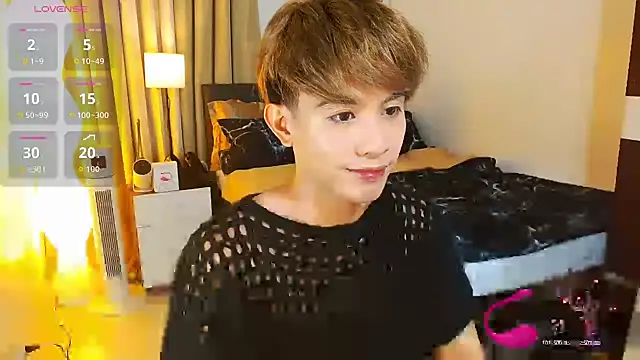WildestTwink online show from June 26, 2:10 pm