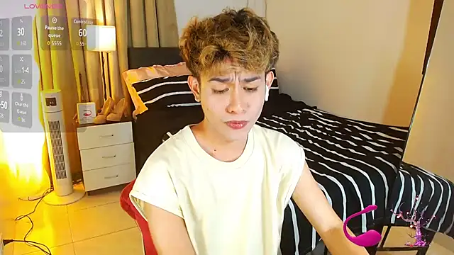 WildestTwink online show from July 28, 12:48 pm