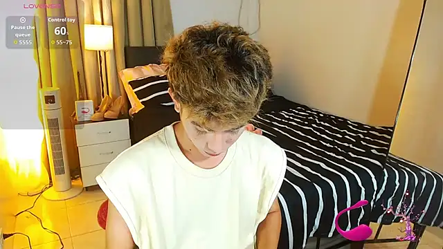 WildestTwink online show from July 28, 2:46 pm
