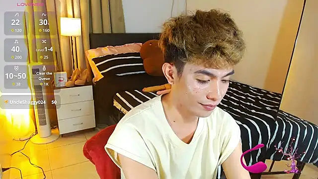 WildestTwink online show from July 28, 6:20 pm
