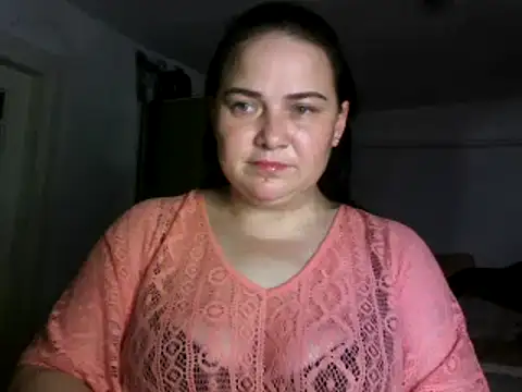 Snapshot of TammyAh chatting on December 9, 9:16 pm TammyAh online show from December 9, 9:16 pm