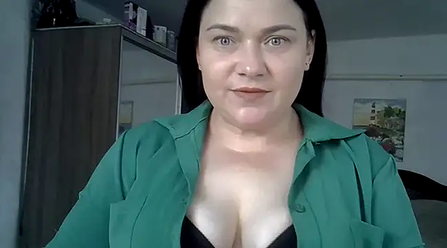 Snapshot of TammyAh chatting on January 8, 12:05 pm TammyAh online show from January 8, 12:05 pm