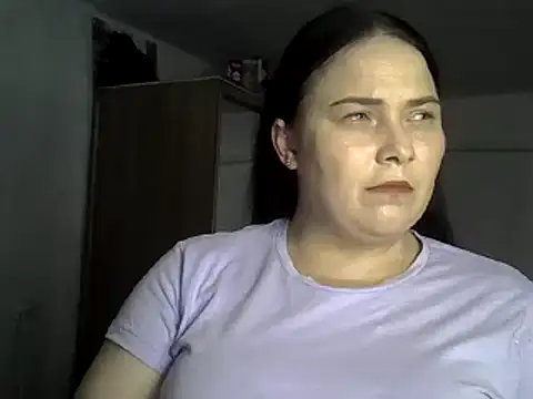 Snapshot of TammyAh chatting on February 6, 9:28 pm TammyAh online show from February 6, 9:28 pm