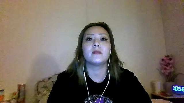 Snapshot of YOUNGFLICKA chatting on November 26, 4:57 am YOUNGFLICKA online show from November 26, 4:57 am