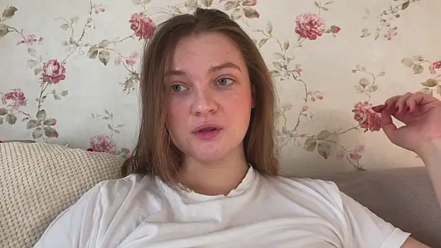 LoVenda online show from March 13, 10:05 am