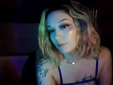 Snapshot of TEXASMARYYYJANE chatting on May 11, 3:45 am TEXASMARYYYJANE online show from May 11, 3:45 am