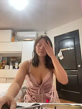 Snapshot of asianmystery203 chatting on December 22, 1:45 am asianmystery203 online show from December 22, 1:45 am