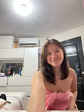 Snapshot of asianmystery203 chatting on February 5, 7:07 am asianmystery203 online show from February 5, 7:07 am