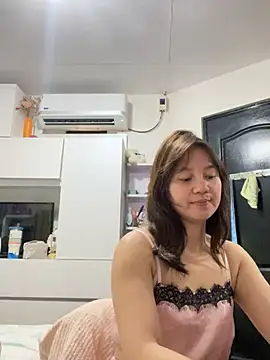 Snapshot of asianmystery203 chatting on February 17, 6:31 am asianmystery203 online show from February 17, 6:31 am